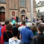 Straattheater Kunsten op Straat Hengelo voor Lambertus basiliek.
