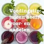 Voordeel: een gemakkelijke manier om meer vitamines en mineralen binnen te krijgen.
Nadeel: als er veel fruit in een juice gaat dan lopen de calorieën snel op. Zo heeft een glas sinaasappelsap al snel 100-140 calorieen. Ook krijg je vezels die in het groenten en fruit zit niet binnen waardoor je niet echt een verzadigd gevoel krijgt.

Juicen is dus in principe prima en kan ervoor zorgen dat je wat extra micronutriënten binnen krijgt, maar je moet uitkijken met vloeibare calorieën want die kunnen heel snel gaan en zorgen niet voor een verzadigd gevoel. Een slim idee is om vooral te juicen met groenten en niet (teveel) fruit.

#voedingstip #juice @nurdin_pattipilohy