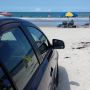 Ff met de auto het strand op. Omdat het kan. #daytona