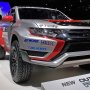 【東京モーターショー2015】アウトランダーPHEV 三菱の登坂力は世界一ィイイイイイイイイイ！！！