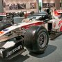 【Honda Collection Hall 2016】J.バトンがF1初優勝を飾るとともに、ホンダに14年振りの勝利をもたらしたHonda RA106 