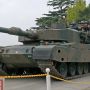 【武器学校・土浦駐屯地開設63周年記念行事】こちらは90式 どっちに乗れるかは乗る順番が回ってきた運次第との事でした