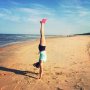 Oefenen kan overal!
@essvermeulen #handstand #beach