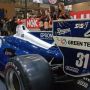【東京オートサロン2015】NGKスパークプラグブースのNAKAJIMA RACING SF14(とお姉ちゃん達) #オートサロン