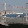 【FleetWeek 横浜艦艇公開】誰もいない甲板に佇むヘリ1機 寂しい絵面だ... やっぱり甲板に上がりたかったよおおおおお！！！