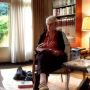 Van links naar rechts: Mijn oma (98,5) met haar nichtje Judith Herzberg en mijn moeder.