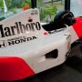 【Honda Collection Hall】現在のF1のように大きく抉られていないサイドポンツーンがまだパワー勝負だった時代を思い起こさせるｗ この頃のマシンは造形がシンプルだったよな