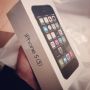At the Apple Store, again. Picked up a spacegrey iPhone 5S 32GB! #awesome