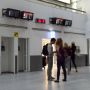Het doet Russisch aan, het vliegveld Heraklion.