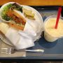 ONSAYA COFFEE初上陸(●´∀`●)カツサンド美味しいじぇい！ミックスジュースが三種類選べるって素敵なシステム。私も作ってみよ＼( 'ω')／