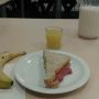 Free lunch at work, the way to get trainees in a meeting even on a free day ;p