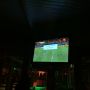 Blinde paniek! Niemand weet waar de 'any' key zit en het beeld gaat op zwart. Dankjewel lieve livestream van #NOS #wk2014 #studio140