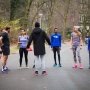Rennen zit in onze genen, we zijn natural born runners. Ja, jij ook. Wil je dat voelen of loop je al hard, maar wil je dat naar een next level tillen, kom dan naar onze looptrainingen. Elke dag, in Oost en in West. Check het rooster voor de tijden. #runningplug #running #runner