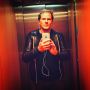 Sudddenly it hits you: a #liftselfie 📷💥
#manbun #hipsterknot #surfacetoair #iamokyouareok