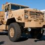 【お台場旧車天国】まずはマニアックな所から M936戦車回収車 故障した戦車や重いモノを牽引するクルマだそうですｗ ナンバー取ってるので公道も走行可能ｗ