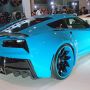 【東京オートサロン2015】現行型のコルベットは筋肉質というかスリムだよな #オートサロン