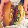 After a day of talking about sports, getting a burger seems the obvious thing 
#burgerbitch #iwill #SIE16