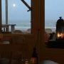 Van de sneeuw naar het strand, Buiten is weer open
