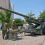 【自衛隊グリーンフェスタ2016】宇都宮城址公園にはFH70 155mm榴弾砲が設置された 