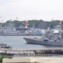 【続・横須賀】どんどん登っていきまーす 米軍のジョージ・ワシントンが視界に入ってきた