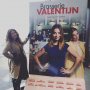 Das best een grote poster!! Vanaf 28 januari is mijn tweede speelfilm in de bios. Met een heerlijke cast! Super spannend, zenuwachtig!!! Pfffpffff. Wil je hem eerder zien?? Heel veel bioscopen organiseren lady's Night krijg je er vaak ook nog een goodybag bij of lekkere hapjes en in sommige zalen kom ik langs met acteurs 😘😘😘