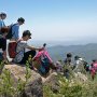 【筑波山】ぐぬぬ... 山の上ではスマホ撮影が主流派か... 