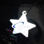 アイカツ反射マスコットめっちゃ反射するからこれで夜道の自転車とかに轢かれずにすむね！