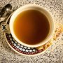 Kippenbouillon of runderbouillon? Het is wel duidelijk aan de kleur welke ik vandaag opslurpte. Een klein beetje toverdrank om de winterse virussen te verdrijven. Makkelijk zelf te maken, maar ik haal hem gewoon bij De Groene Weg hier om de hoek. Werkt het echt? Ik teken ook voor het placebo-effect, een smakelijk soepje heeft niemand ooit nog kwaad gedaan.
#virus #verkouden #bouillon #toverdrank