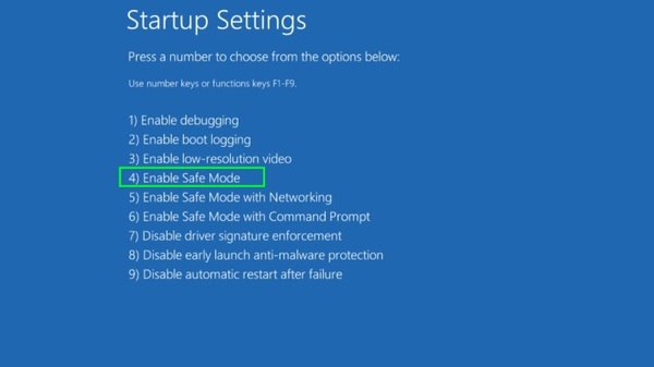 Windows 10 Error Critical Service Failed - Solution Here