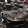 【東京オートサロン2020】ドライカーボンで武装、レーシーなスタイルに仕上げられたフェラーリ488とR35GT-R