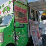 【おおた痛車ミーティング】売店となるキッチンカーには深谷市のふっかちゃんが出張ってきた ここは太田市のゆるキャラじゃないんかいｗ