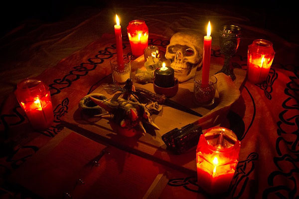 Vashikaran Tricks of Lal Kitab to Control Someone