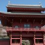 【慈光寺 赤門の桜】2008年に復元された赤門がこちら 良い感じに色がくすんできて雰囲気が出てきました