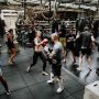 Aanstaande zaterdag is het weer tijd voor dit mooie evenement: de maandelijkse Thaiboks Workout! Deze keer op de Overtoom.
Inschrijven kan onze "Clinics" in het rooster. Zorg dat je er bij bent!