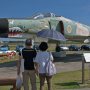 【茨城空港スカイスリーフェスタ2017】こちらは戦術偵察機のRF-4EJ シャークマウスが素敵ｗ 