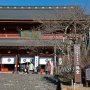 【日光東照宮】輪王寺の本堂にあたる三仏堂 朱色の鮮やかな建物です 春になると目の前に植えられた金剛桜も綺麗ですよー