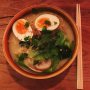 je gooit allerlei shit in lekkere bouillon en klaar is je hipster maal #ramen #lovelazycooking